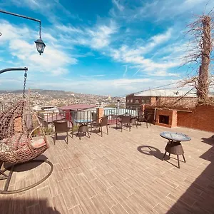 9 Borbalo Street With Terrace , Tbilisi Gruzja